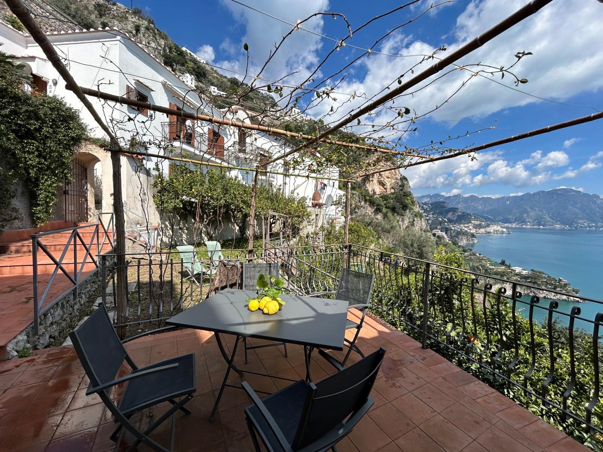 Amalfi 51 Con Vista Mare, Giardino E Terrazze Villa Conca dei Marini Bagian luar foto