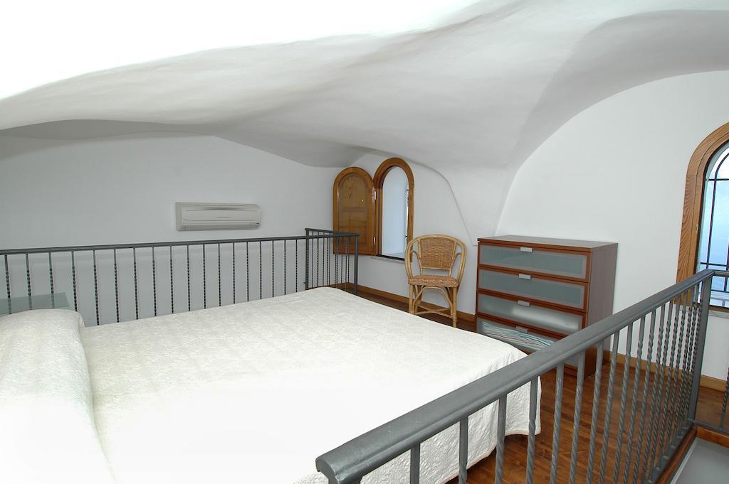 Amalfi 51 Con Vista Mare, Giardino E Terrazze Villa Conca dei Marini Ruang foto