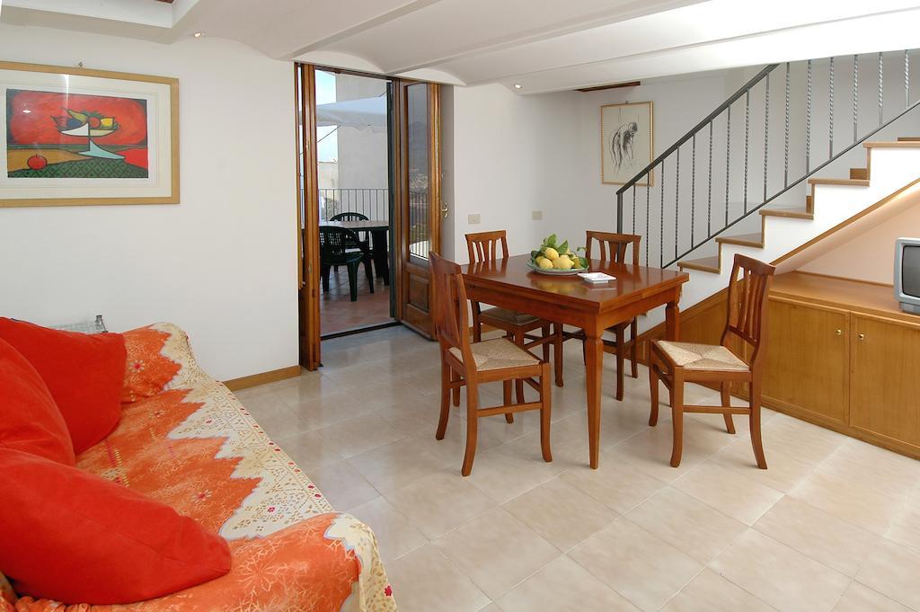 Amalfi 51 Con Vista Mare, Giardino E Terrazze Villa Conca dei Marini Ruang foto